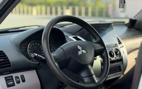 Mitsubishi Pajero Sport II рестайлинг, 2013 год, 1 369 000 рублей, 34 фотография