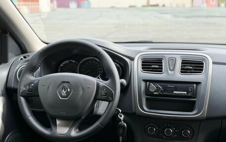 Renault Sandero II рестайлинг, 2018 год, 919 000 рублей, 20 фотография