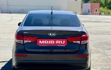 KIA Rio III рестайлинг, 2015 год, 940 000 рублей, 8 фотография