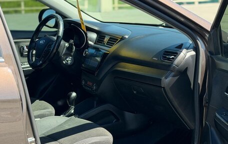 KIA Rio III рестайлинг, 2015 год, 940 000 рублей, 19 фотография