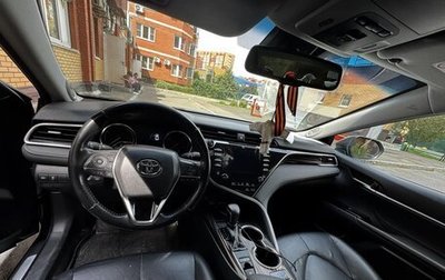Toyota Camry, 2019 год, 2 600 000 рублей, 1 фотография