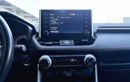 Toyota RAV4, 2020 год, 2 750 000 рублей, 19 фотография