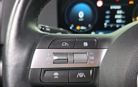 Hyundai Kona, 2023 год, 2 220 000 рублей, 6 фотография
