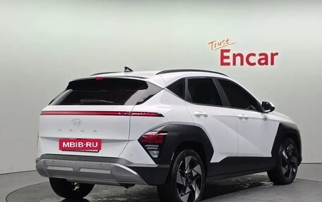 Hyundai Kona, 2023 год, 2 220 000 рублей, 3 фотография