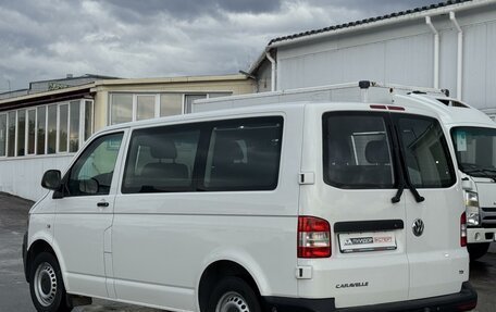 Volkswagen Caravelle T5, 2014 год, 1 990 000 рублей, 3 фотография