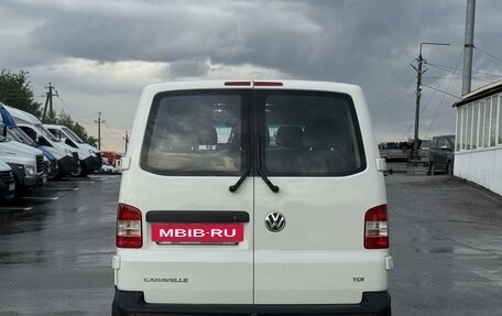 Volkswagen Caravelle T5, 2014 год, 1 990 000 рублей, 4 фотография