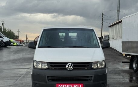 Volkswagen Caravelle T5, 2014 год, 1 990 000 рублей, 11 фотография