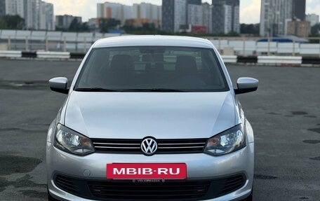 Volkswagen Polo VI (EU Market), 2014 год, 859 000 рублей, 2 фотография