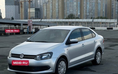 Volkswagen Polo VI (EU Market), 2014 год, 859 000 рублей, 4 фотография