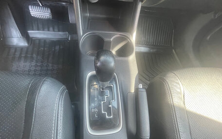 Mitsubishi Outlander III рестайлинг 3, 2016 год, 1 730 000 рублей, 16 фотография