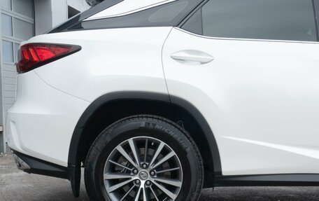 Lexus RX IV рестайлинг, 2016 год, 3 800 000 рублей, 9 фотография