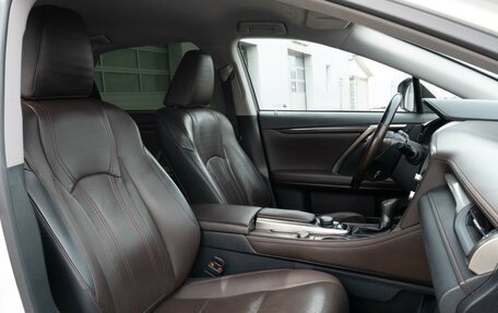 Lexus RX IV рестайлинг, 2016 год, 3 800 000 рублей, 13 фотография