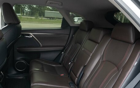 Lexus RX IV рестайлинг, 2016 год, 3 800 000 рублей, 14 фотография