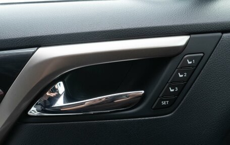 Lexus RX IV рестайлинг, 2016 год, 3 800 000 рублей, 22 фотография