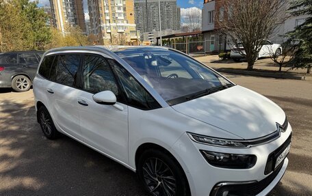 Citroen C4 Picasso II рестайлинг, 2017 год, 1 185 000 рублей, 2 фотография