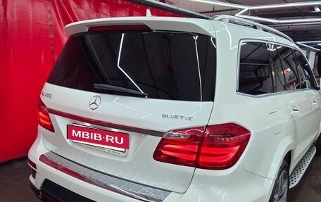 Mercedes-Benz GL-Класс, 2014 год, 3 500 000 рублей, 4 фотография