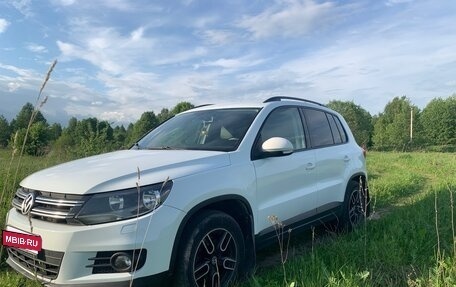 Volkswagen Tiguan I, 2012 год, 900 000 рублей, 2 фотография