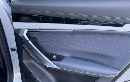 Geely Atlas, 2024 год, 2 570 000 рублей, 23 фотография