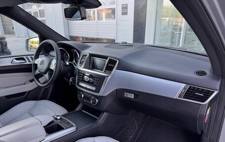 Mercedes-Benz M-Класс, 2012 год, 1 850 000 рублей, 29 фотография
