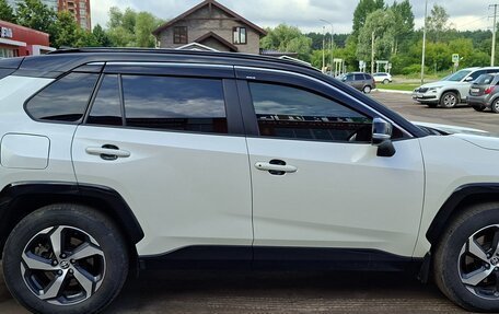Toyota RAV4, 2021 год, 4 500 000 рублей, 7 фотография