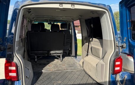 Volkswagen Caravelle T6 рестайлинг, 2016 год, 2 500 000 рублей, 7 фотография