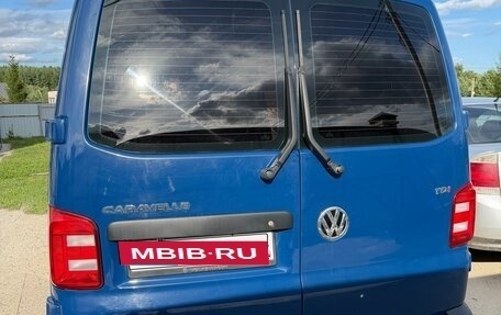 Volkswagen Caravelle T6 рестайлинг, 2016 год, 2 500 000 рублей, 8 фотография