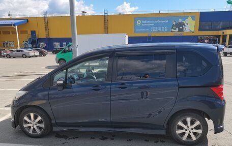 Honda Freed I, 2010 год, 1 000 000 рублей, 6 фотография