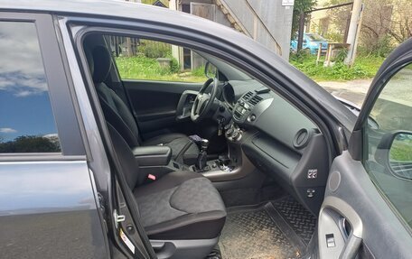 Toyota RAV4, 2011 год, 1 360 000 рублей, 10 фотография