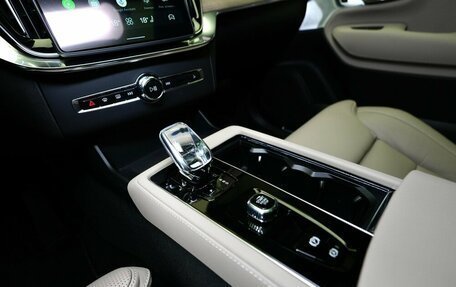 Volvo XC90 II рестайлинг, 2026 год, 10 300 000 рублей, 23 фотография