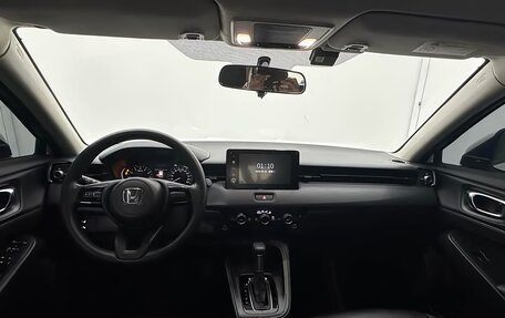 Honda Vezel, 2023 год, 1 999 999 рублей, 9 фотография