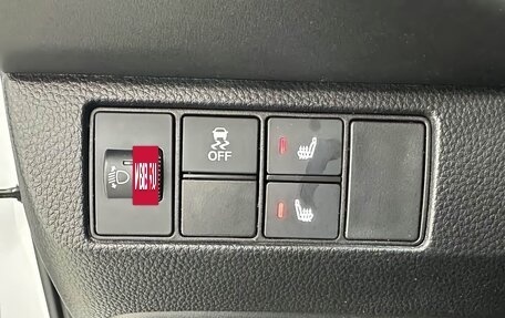 Honda Vezel, 2023 год, 1 999 999 рублей, 11 фотография