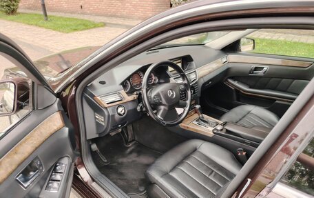 Mercedes-Benz E-Класс, 2009 год, 1 279 000 рублей, 18 фотография