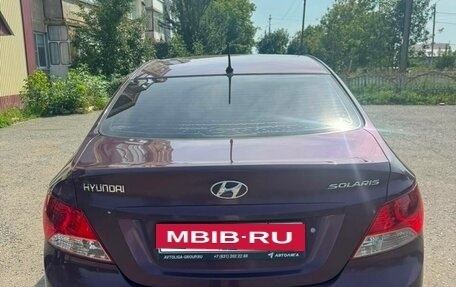 Hyundai Solaris II рестайлинг, 2011 год, 640 000 рублей, 4 фотография