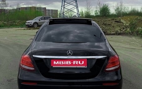 Mercedes-Benz E-Класс, 2017 год, 2 699 999 рублей, 6 фотография