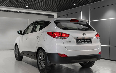 Hyundai ix35 I рестайлинг, 2013 год, 1 095 000 рублей, 4 фотография