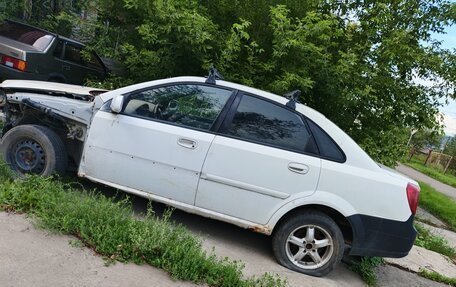 Suzuki Forenza, 2004 год, 10 000 рублей, 1 фотография