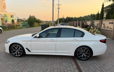 BMW 5 серия, 2022 год, 4 900 000 рублей, 3 фотография