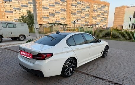 BMW 5 серия, 2022 год, 4 900 000 рублей, 6 фотография