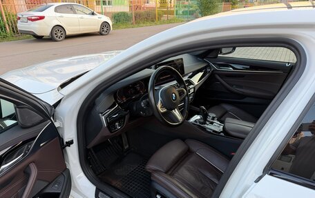 BMW 5 серия, 2022 год, 4 900 000 рублей, 10 фотография