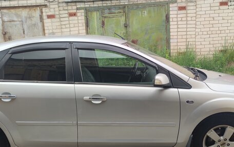 Ford Focus II рестайлинг, 2007 год, 400 000 рублей, 3 фотография