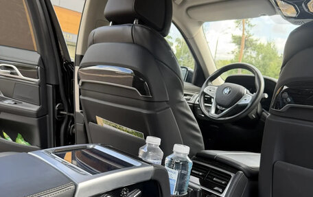 BMW 7 серия, 2019 год, 6 999 000 рублей, 13 фотография