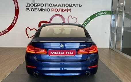 BMW 5 серия, 2018 год, 2 500 000 рублей, 5 фотография