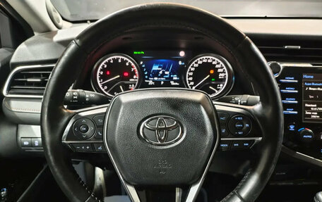 Toyota Camry, 2019 год, 2 599 000 рублей, 10 фотография