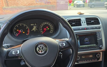 Volkswagen Polo VI (EU Market), 2017 год, 1 450 000 рублей, 5 фотография