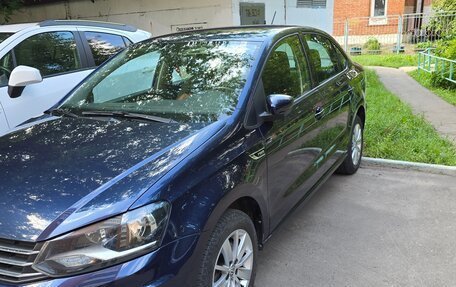 Volkswagen Polo VI (EU Market), 2017 год, 1 450 000 рублей, 2 фотография