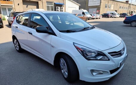 Hyundai Solaris II рестайлинг, 2014 год, 940 000 рублей, 3 фотография