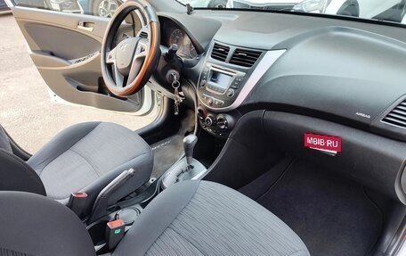 Hyundai Solaris II рестайлинг, 2014 год, 940 000 рублей, 9 фотография