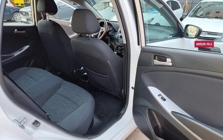 Hyundai Solaris II рестайлинг, 2014 год, 940 000 рублей, 14 фотография