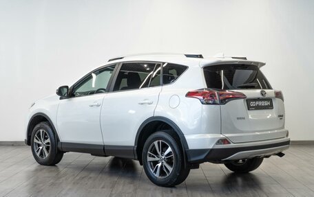Toyota RAV4, 2017 год, 2 949 000 рублей, 2 фотография
