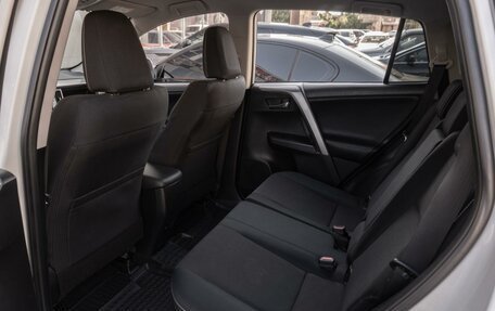 Toyota RAV4, 2017 год, 2 949 000 рублей, 11 фотография